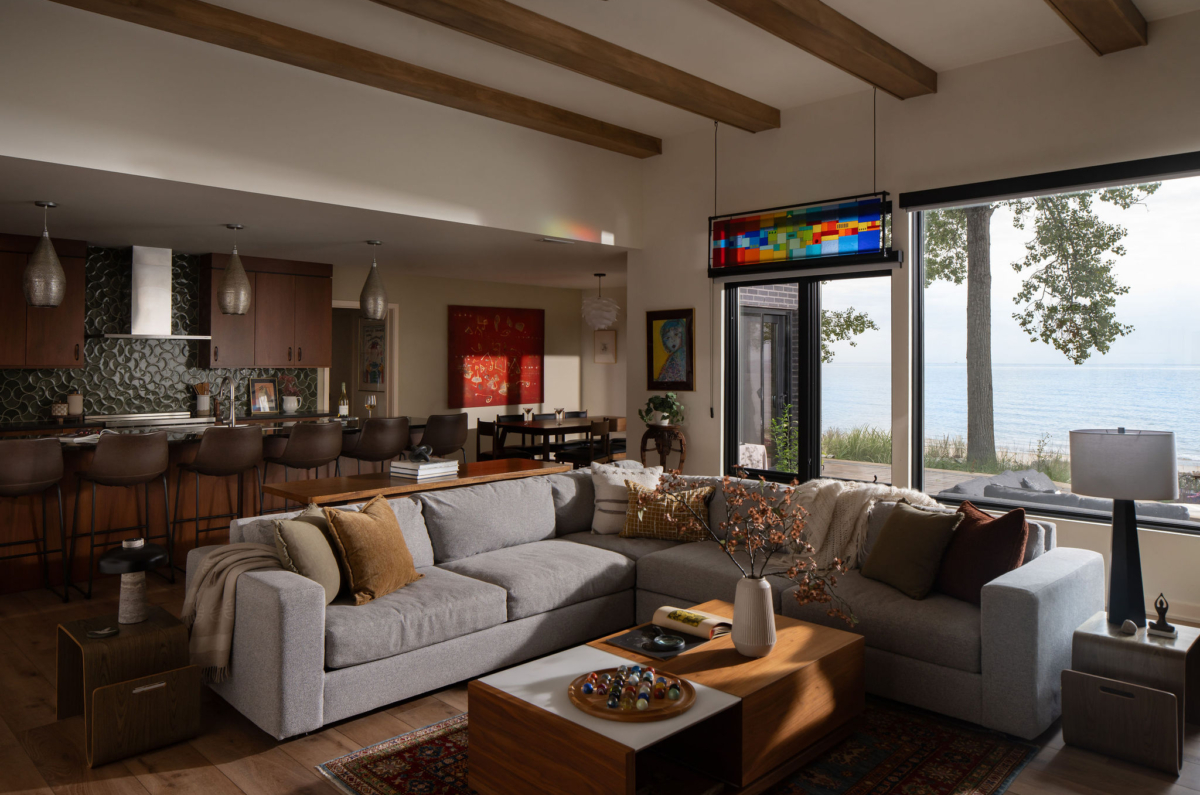 Mid-century modern lake house living room overlooking Lake Michigan in Wisconsin